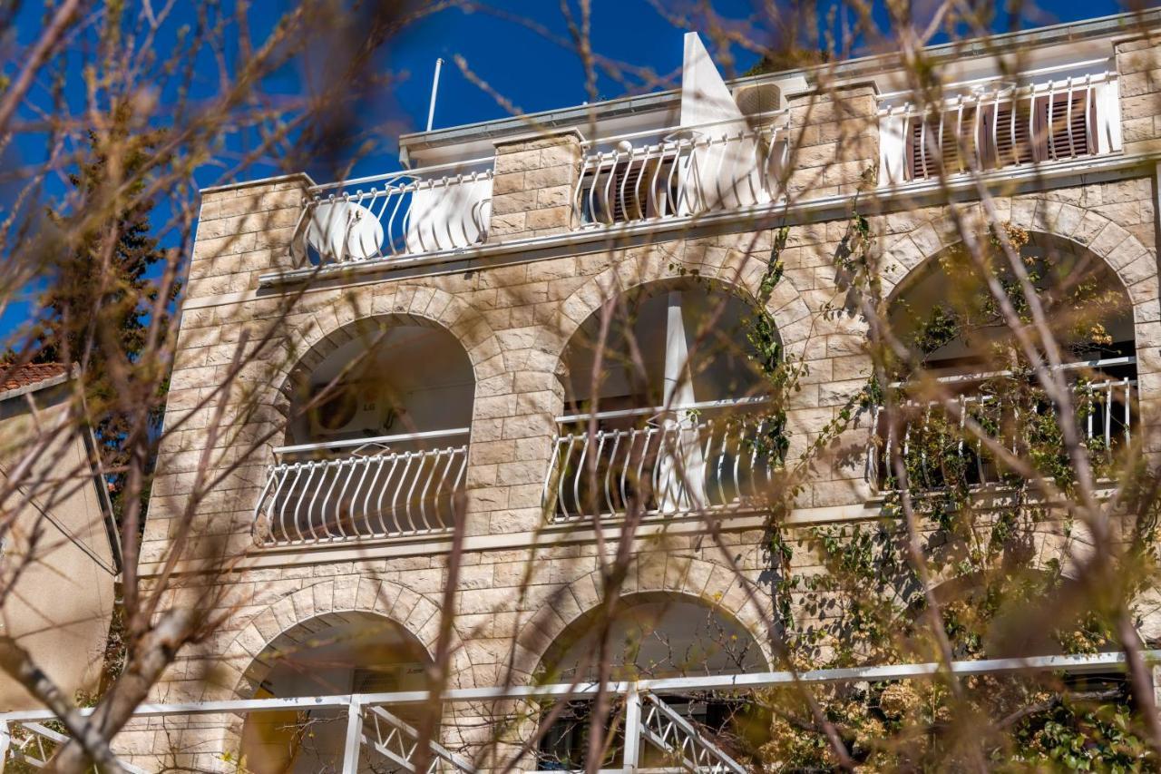 Amare Apartments Bobovisca Ngoại thất bức ảnh